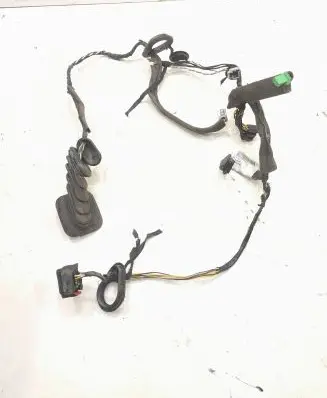 Volvo V50 Front door wiring loom/harness boot 30724029 992311