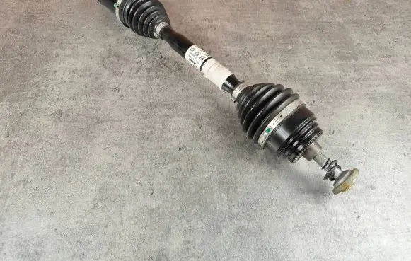 BMW X3 G01 Front driveshaft 8643183