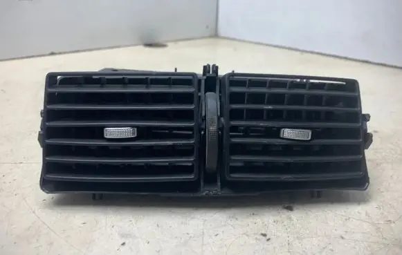 Peugeot 307 Dash center air vent grill 9634511177 A1079302 215021
