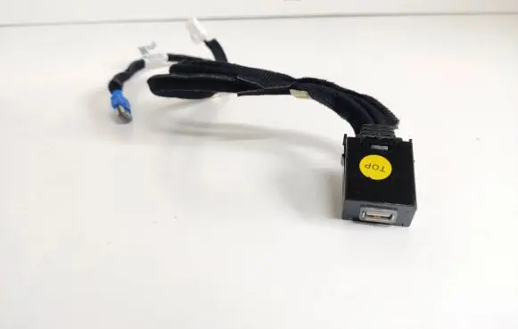 USB socket connector