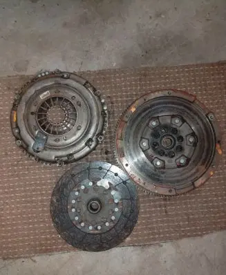 Renault Trafic III (X82) Clutch set kit 301018864R