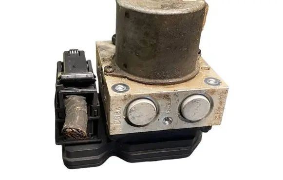 Hyundai ix35 ABS Pump BE6003B106 589202Y940 5WY7F46E