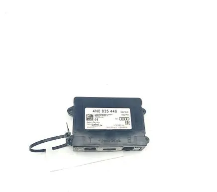 Audi A3 S3 8V Aerial antenna amplifier 4N0035446