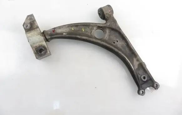 Volkswagen PASSAT B6 Front control arm 3C0407153B