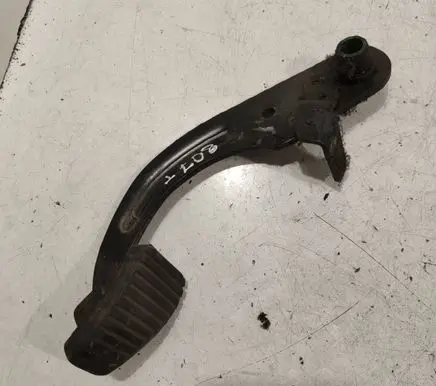 Peugeot 807 Brake pedal