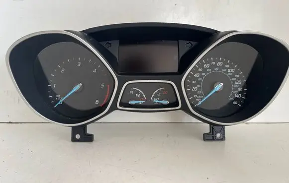 Ford Kuga II Speedometer (instrument cluster) DV4T10849MN