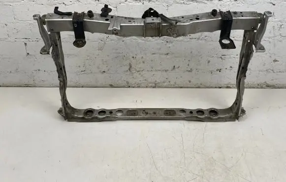Toyota Verso Radiator support slam panel