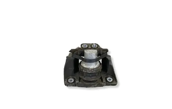 Volvo XC90 Engine mount bracket 31330588