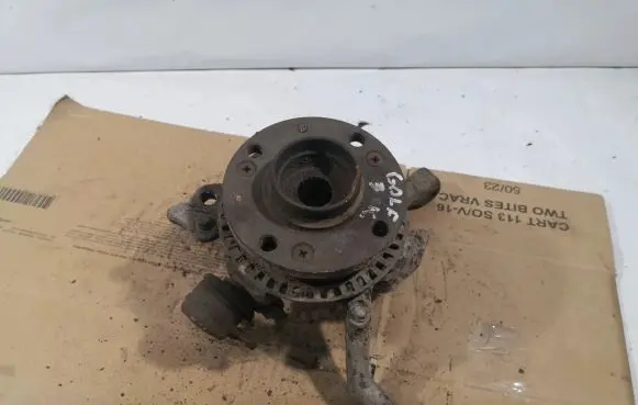 Volkswagen Golf III Front wheel hub spindle knuckle