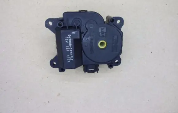 Lexus IS 220D-250-350 Climate control unit 0638000172PLS V054