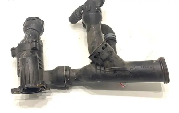 Audi A5 Engine coolant pipe/hose 04L121111H