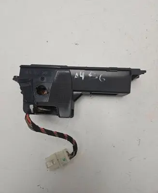 Audi A4 S4 B6 8E 8H Cigarette lighter front 8E0863284B