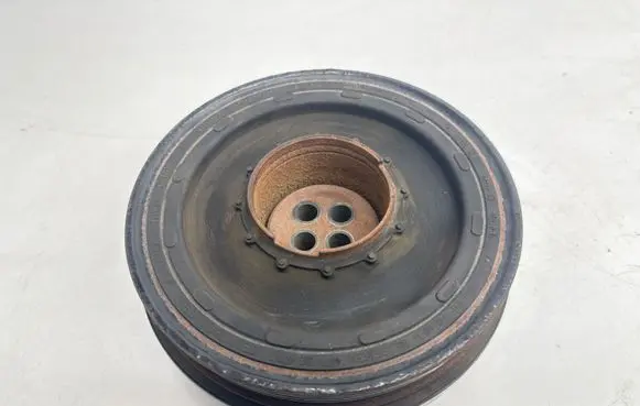 BMW 3 E90 E91 Crankshaft pulley 8512072
