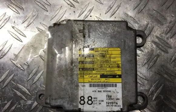 Toyota Avensis T250 Airbag control unit/module 8917005161 215767-106