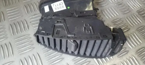 Hyundai i20 (PB PBT) Dash center air vent grill 974201J000 97420-1J000