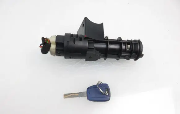 Alfa Romeo 156 Ignition lock 05521B365