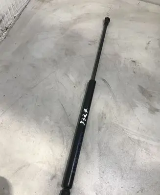 Volkswagen PASSAT B5 Tailgate/trunk strut/damper 8D0972807