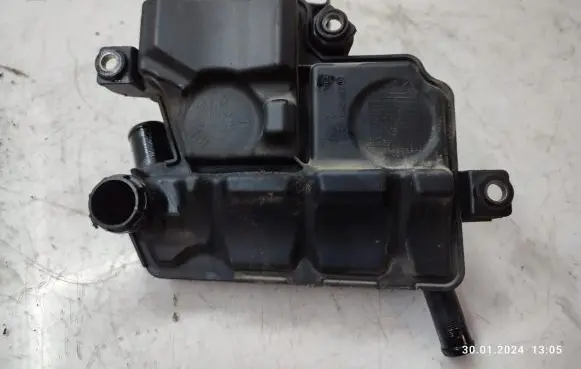 Peugeot 4007 Oil breather separator 9653275280