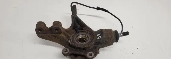 Peugeot 5008 Front wheel hub 25620