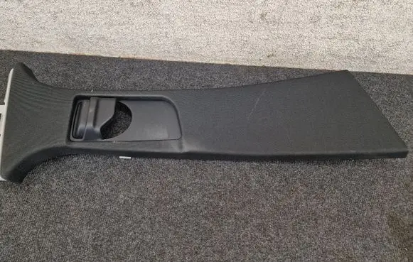 Mercedes-Benz GLC X253 C253 (B) pillar trim (top) A2536901425