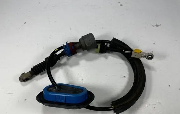 Renault Kadjar Gear shift cable linkage