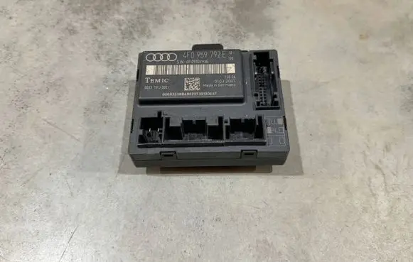 Audi A6 S6 C6 4F Door control unit/module 4F0959792E