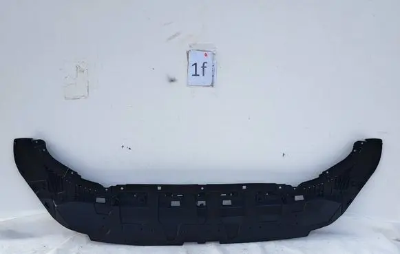 Audi Q8 Front bumper skid plate/under tray 4M8807611F 4M8807511F
