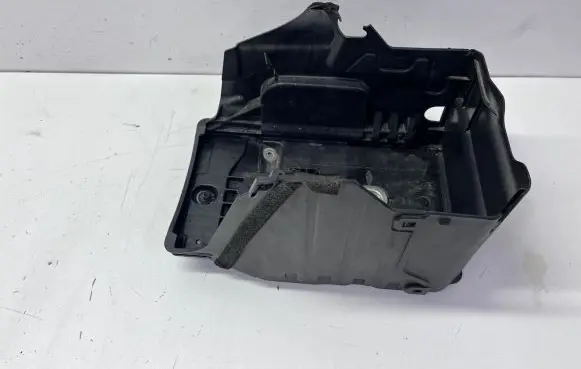 Volvo XC60 Battery box tray 31299569