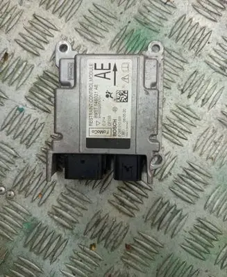 Ford Focus C-MAX Airbag control unit/module 8M5T14B321AE 0285010031 6H0002373701