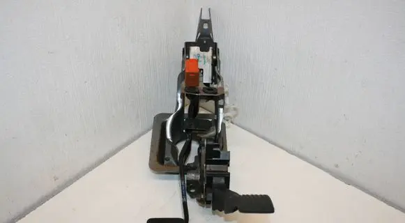 Nissan Note (E12) Pedal assembly 180021HM0B 2713A 2813B