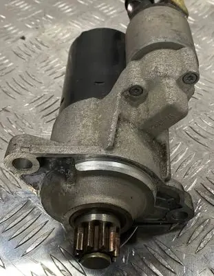 Volkswagen PASSAT B6 Starter motor 0001121412 20T