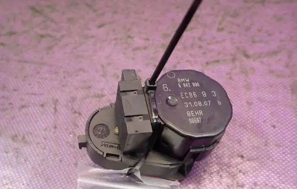 A/C air flow flap actuator/motor