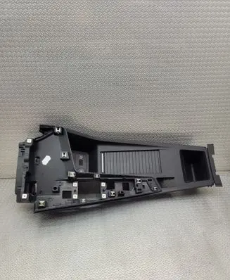 Peugeot 308 Center console 9835860680