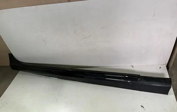 Volvo S60 Front sill (body part) 