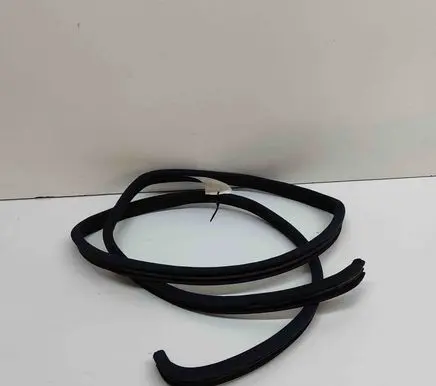Mercedes-Benz E W124 Rubber seal front door (on door) A1246970551