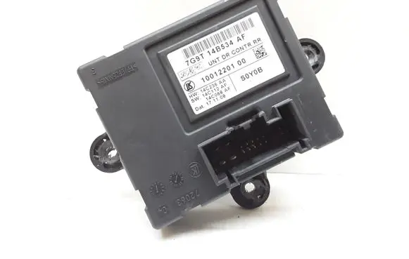 Volvo V70 Door control unit/module 7G9T14B534AF