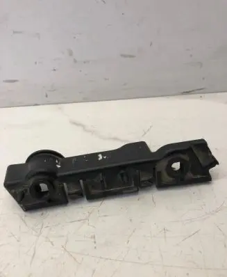 Audi A5 Sportback 8TA Front bumper mounting bracket 8T0807283E 15443