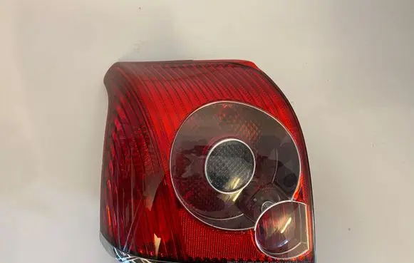 Toyota Avensis T250 Rear/tail lights