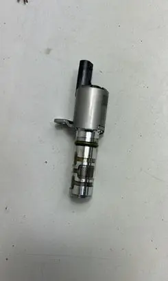 Volkswagen T-Roc Camshaft vanos timing valve 05C906455A 38A0D01E 9670