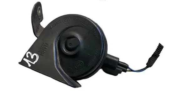 Volvo V40 Horn signal 31283383