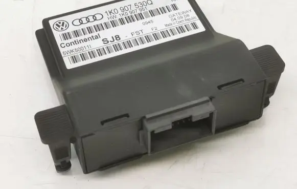Volkswagen Touran I Gateway control module 1K0907530Q 1K0907951