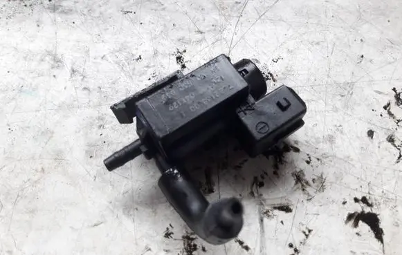 BMW 3 E46 Vacuum valve 
