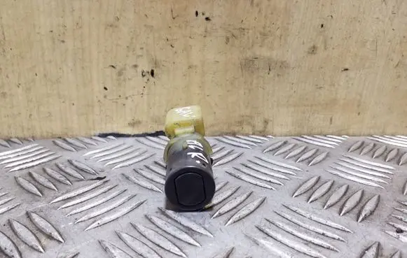 Audi A6 S6 C5 4B Parking PDC sensor 4B0919275D