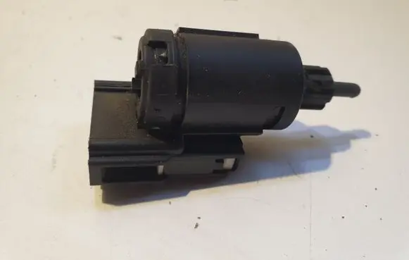 Audi A6 S6 C6 4F Brake pedal sensor switch 3B0945511C