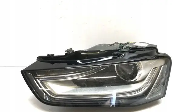 Audi A4 S4 B8 8K Headlight/headlamp 8K0941005C