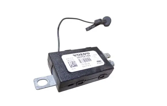 Volvo C30 Aerial antenna amplifier 30752169
