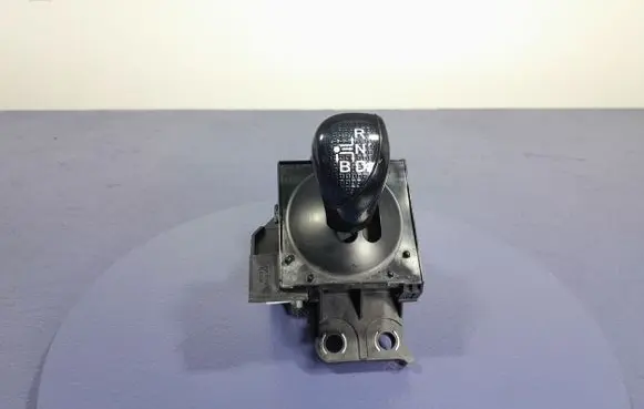Toyota Auris E180 Gear shift rod 75C582-RHD