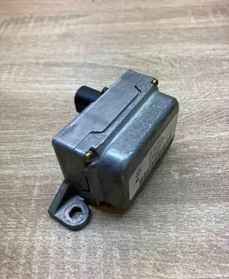 Volkswagen Touran I ESP acceleration yaw rate sensor 1K0907655B 10098503204