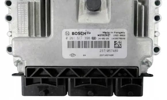Smart ForFour II W453 Engine control unit/module 237105748R