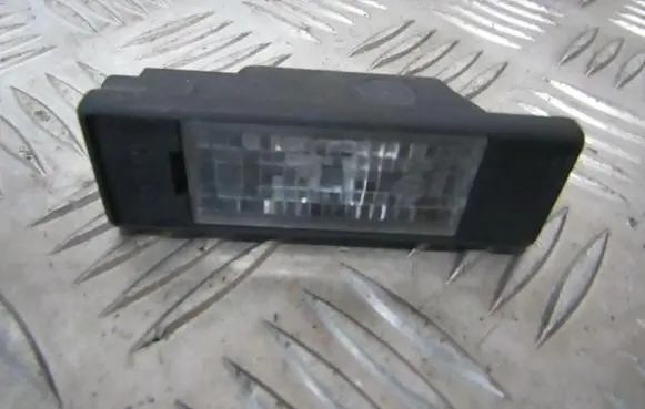 Nissan Primera Number plate light 2KA008224 153012